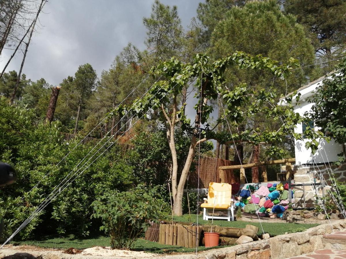 La Casita Del Rio. * Navalespino